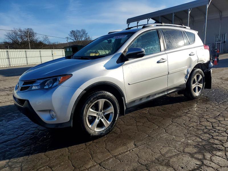 TOYOTA RAV4 XLE 2015 with VIN JTMWFREV6FD068547 - Photo from auction