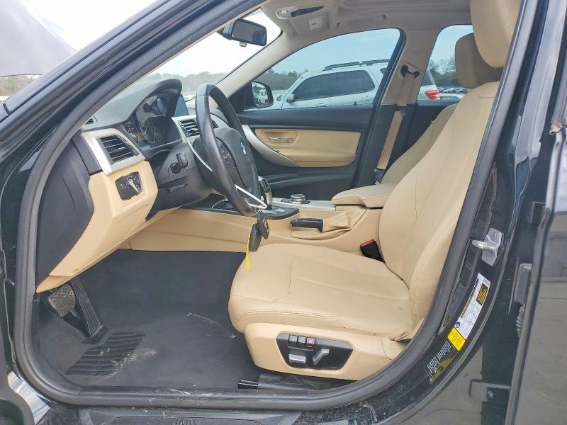 Photo 7 from auction – 2017 BMW 320 I with VIN WBA8A9C33HK864399