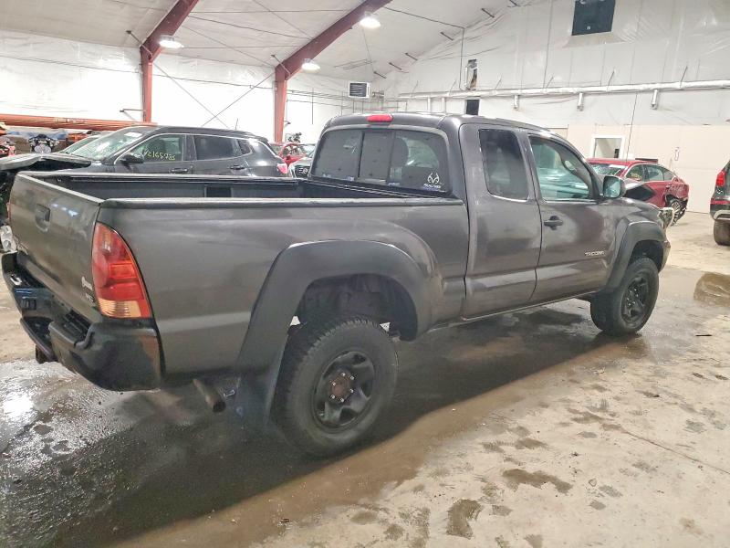 Photo 3 from auction – 2012 TOYOTA TACOMA with VIN 5TFUU4EN7CX031677
