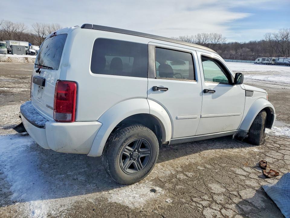 Photo 3 from auction – 2011 DODGE NITRO HEAT with VIN 1D4PT4GK4BW589819