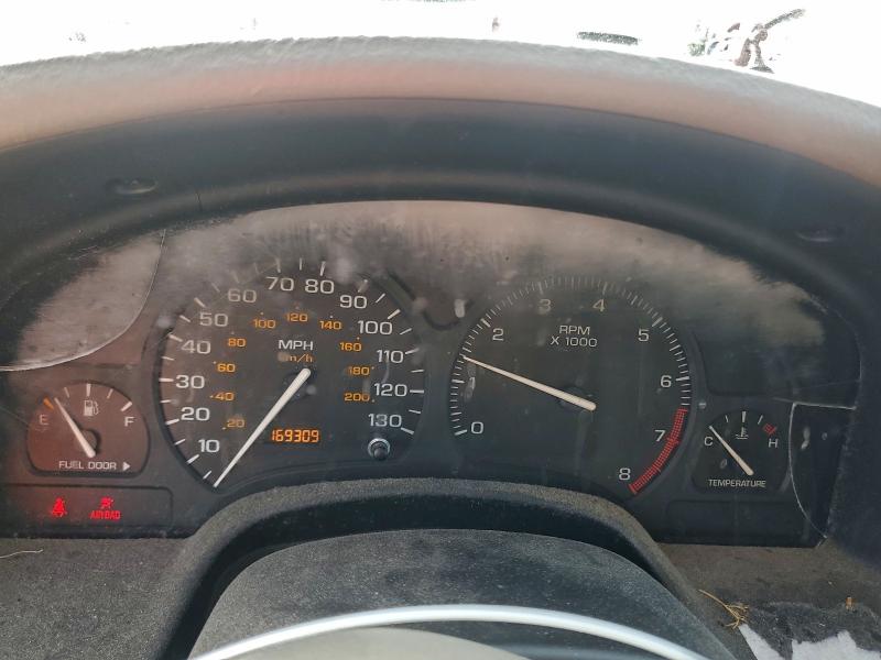 Photo 9 from auction – 2000 SATURN LS1 with VIN 1G8JU52F8YY689347
