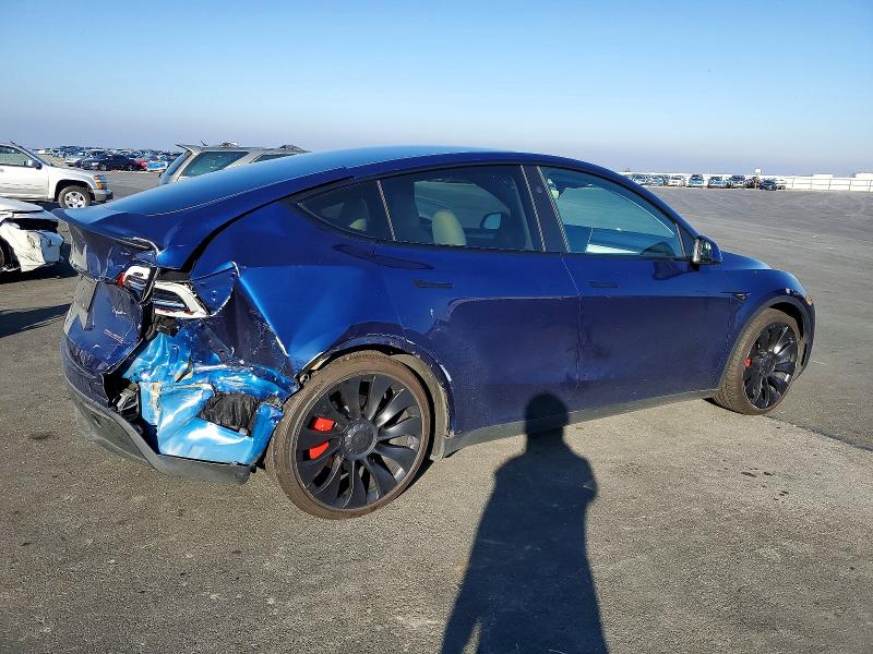 Zdjęcie 3 z aukcji – 2023 TESLA MODEL Y z VIN 7SAYGDEFXPF977521