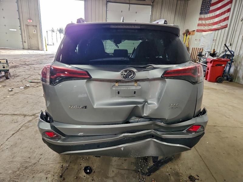 Photo 6 from auction – 2018 TOYOTA RAV4 ADVEN with VIN 2T3RFREV2JW750236