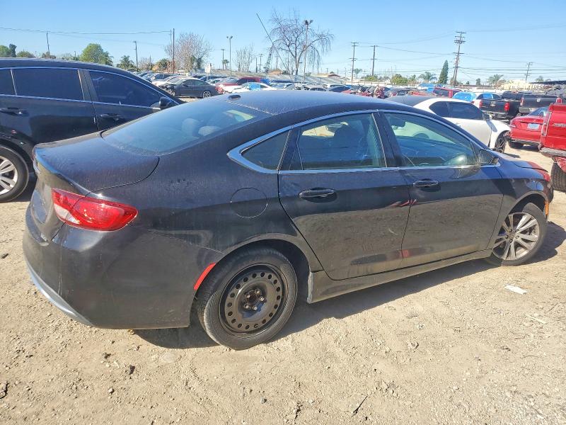 Photo 3 from auction – 2015 CHRYSLER 200 LIMITE with VIN 1C3CCCAB7FN671266
