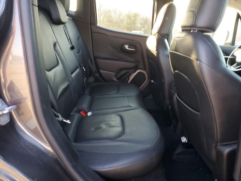 Photo 11 from auction – 2016 JEEP RENEGADE with VIN ZACCJBDT5GPD27654