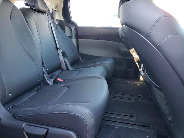 Photo 11 from auction – 2026 KIA CARNIVAL L with VIN KNDNB5KA1T6129076