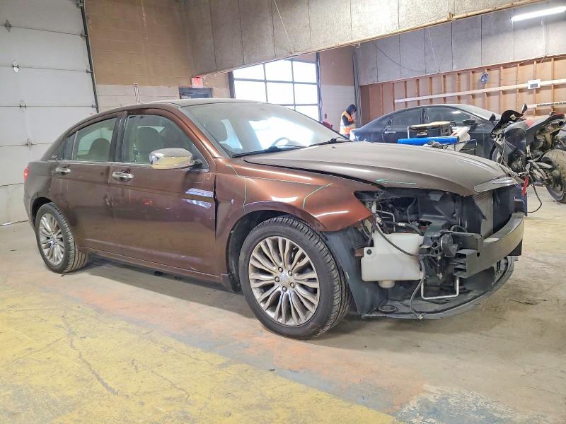 Photo 4 from auction – 2013 CHRYSLER 200 with VIN 1C3CCBCG9DN597994