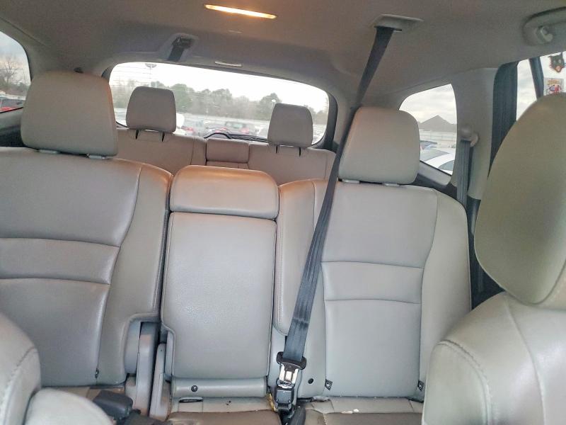 Photo 10 from auction – 2016 HONDA PILOT EXL with VIN 5FNYF6H50GB075104