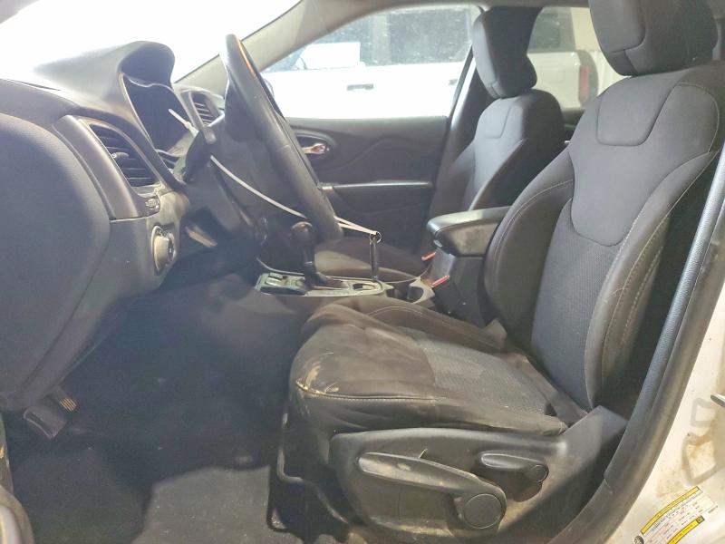 Photo 7 from auction – 2019 JEEP CHEROKEE with VIN 1C4PJLCB4KD382216