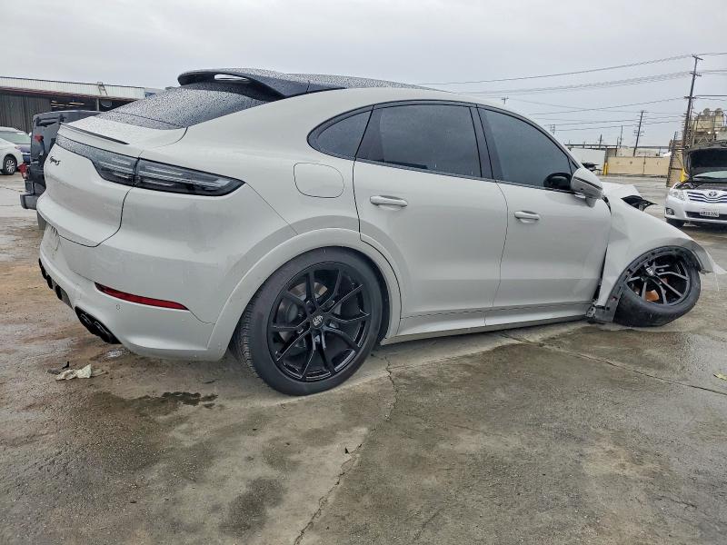 Photo 3 from auction – 2023 PORSCHE CAYENNE S with VIN WP1BB2AYXPDA30563