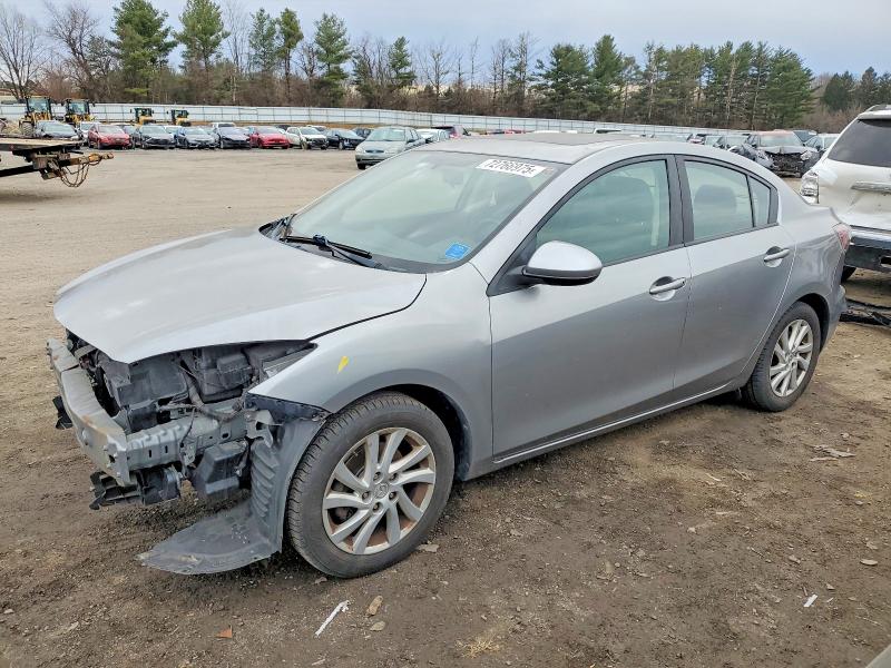 MAZDA 3 I 2012 with VIN JM1BL1W85C1564003 - Photo from auction