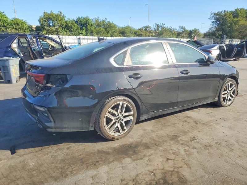 Photo 3 from auction – 2021 KIA FORTE EX with VIN 3KPF54AD6ME282906