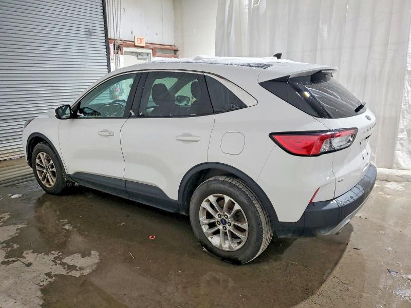 Photo 2 from auction – 2021 FORD ESCAPE SE with VIN 1FMCU9G67MUA98924