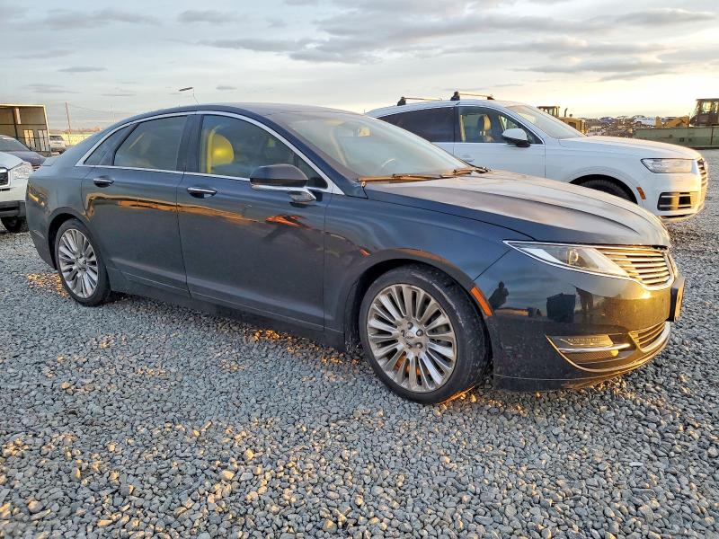 Photo 4 from auction – 2014 LINCOLN MKZ with VIN 3LN6L2JK3ER811565
