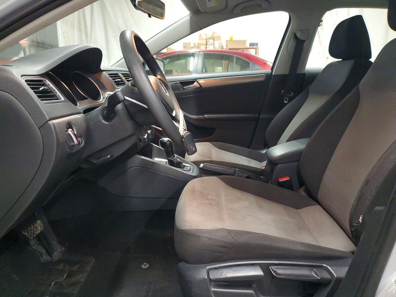 Photo 7 from auction – 2017 VOLKSWAGEN JETTA with VIN 3VW2B7AJ5HM317121