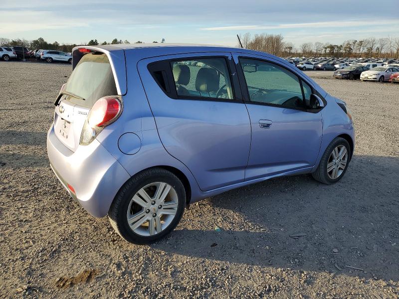 Photo 3 from auction – 2014 CHEVROLET SPARK 1LT with VIN KL8CD6S92EC577501