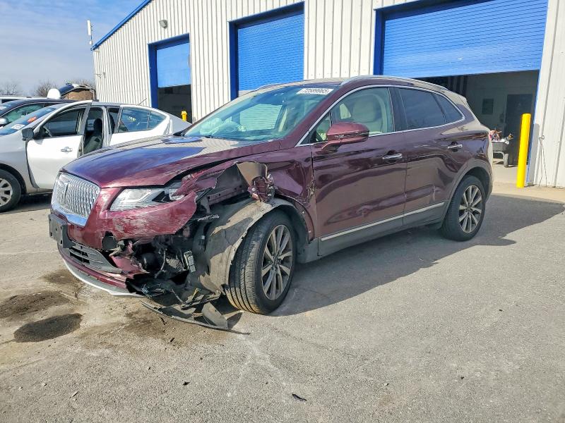 LINCOLN MKC 2019 z numerem VIN 5LMCJ3D9XKUL01609 - Zdjęcie z aukcji