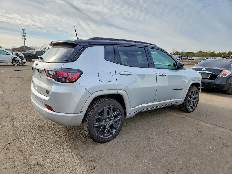 Photo 3 from auction – 2024 JEEP COMPASS with VIN 3C4NJDCN7RT131721