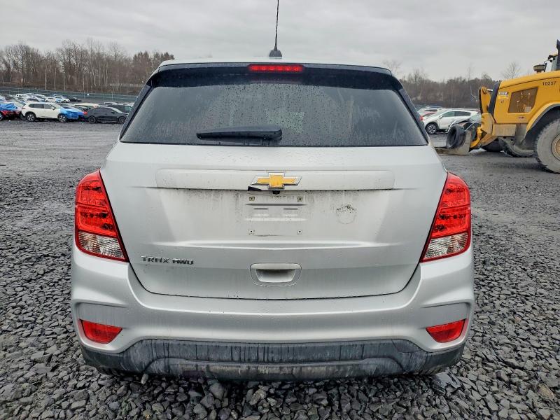 Photo 6 from auction – 2019 CHEVROLET TRAX LS with VIN 3GNCJNSB3KL285652