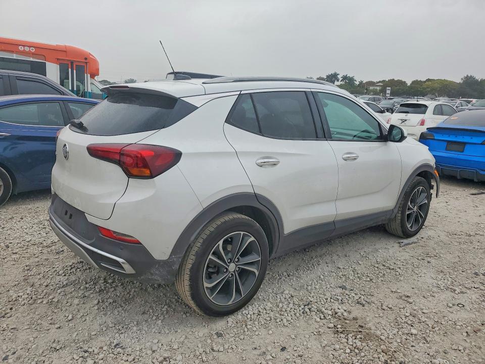 Photo 3 from auction – 2021 BUICK ENCORE GX with VIN KL4MMFSL8MB058085