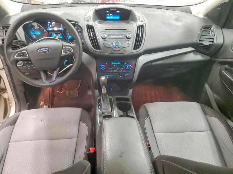Снимка 8 от търг – 2017 FORD ESCAPE SE с VIN 1FMCU9G95HUC45189