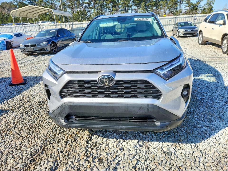 Photo 5 from auction – 2023 TOYOTA RAV4 with VIN 2T3C1RFV8PC249820
