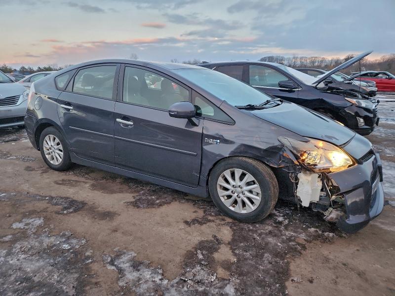 Photo 4 from auction – 2012 TOYOTA PRIUS PLUG with VIN JTDKN3DP4C3019429