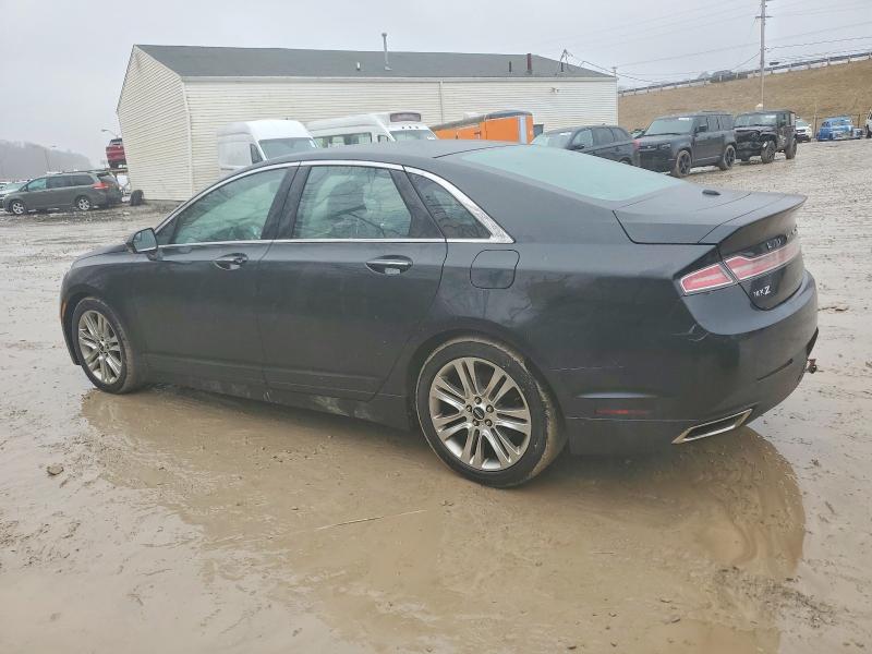 Photo 2 from auction – 2014 LINCOLN MKZ with VIN 3LN6L2GK5ER804057