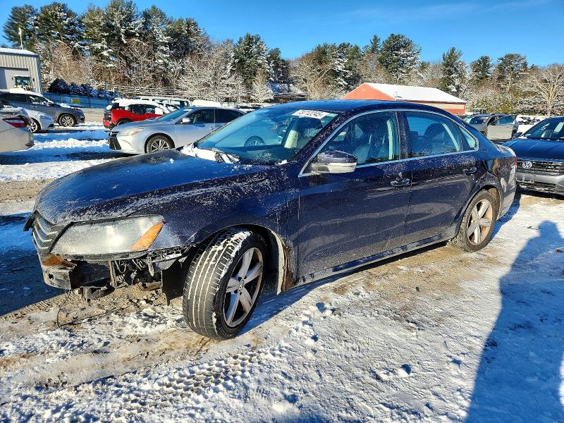 VOLKSWAGEN PASSAT SE 2013 with VIN 1VWBP7A35DC061996 - Photo from auction