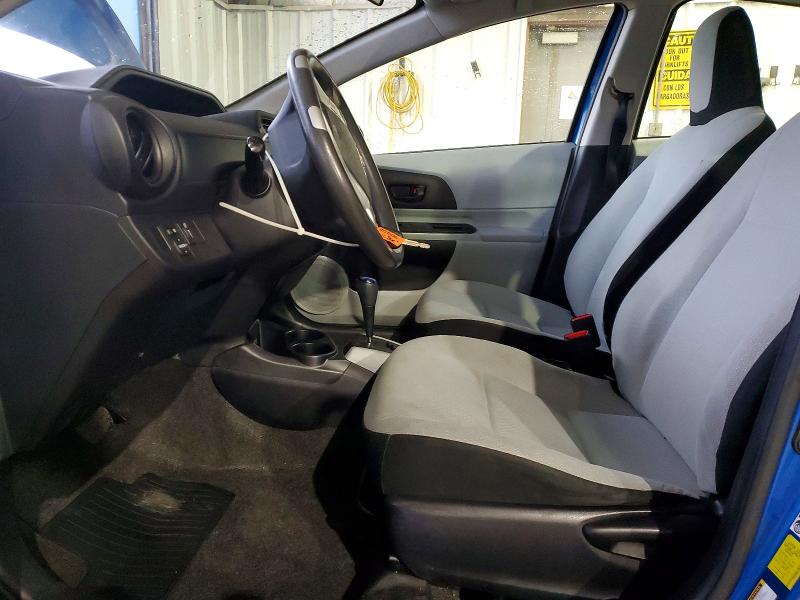 Photo 7 from auction – 2013 TOYOTA PRIUS C with VIN JTDKDTB31D1552368