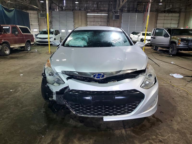 Photo 5 from auction – 2014 HYUNDAI SONATA HYB with VIN KMHEC4A49EA116512