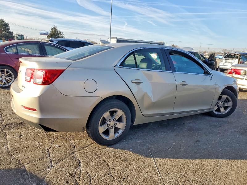 Photo 3 from auction – 2015 CHEVROLET MALIBU with VIN 1G11C5SL6FF111036