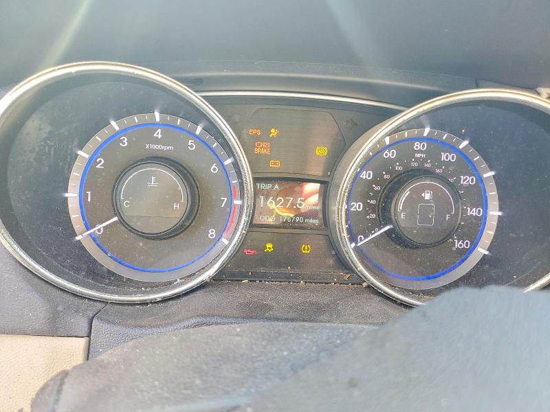 Photo 9 from auction – 2011 HYUNDAI SONATA with VIN 5NPEB4AC7BH102014