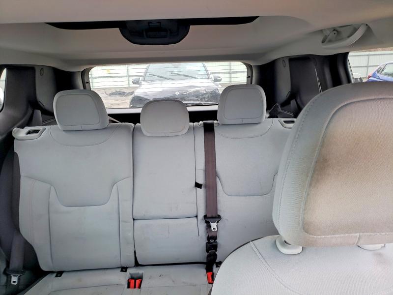 Photo 10 from auction – 2016 JEEP RENEGADE L with VIN ZACCJBBT9GPD73510