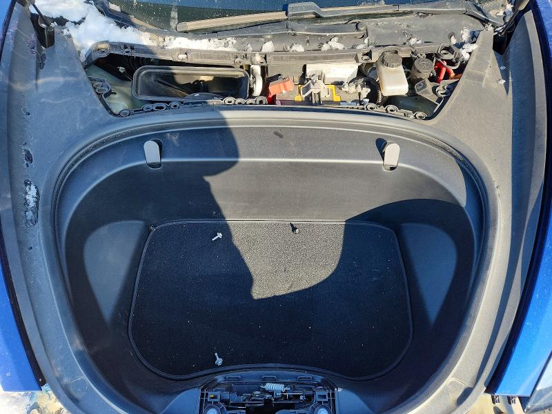 Photo 11 from auction – 2018 TESLA MODEL 3 with VIN 5YJ3E1EB5JF088450
