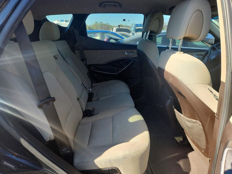 Photo 11 from auction – 2017 HYUNDAI SANTA FE S with VIN 5NMZU3LBXHH036672