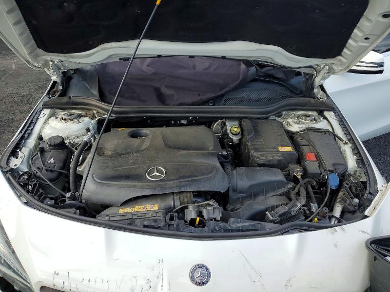 Photo 11 from auction – 2014 MERCEDES-BENZ CLA with VIN WDDSJ4EBXEN148437