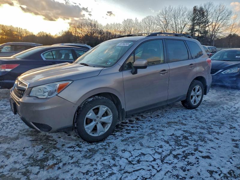 SUBARU FORESTER 2 2015 with VIN JF2SJADC0FH476020 - Photo from auction