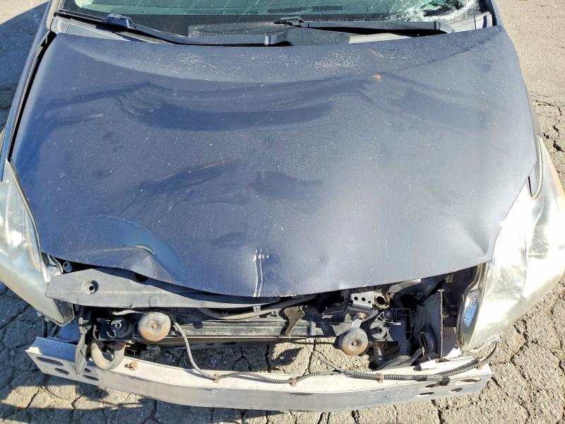 Photo 11 from auction – 2011 TOYOTA PRIUS with VIN JTDKN3DU7B1402104