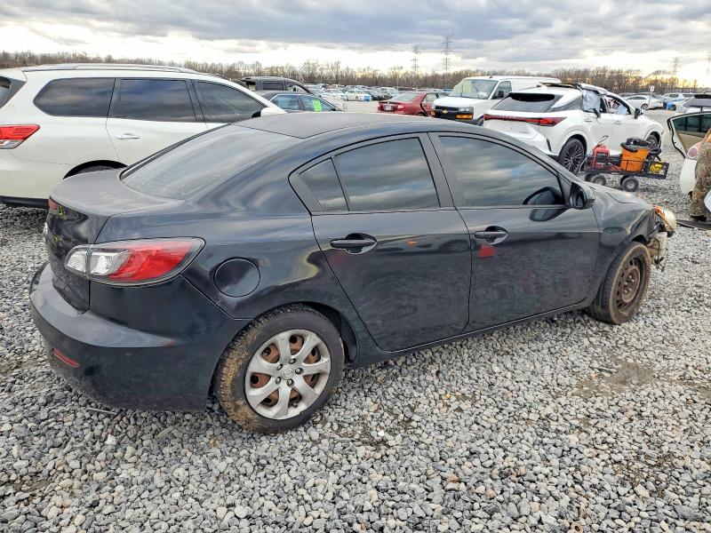 Photo 3 from auction – 2012 MAZDA 3 I with VIN JM1BL1UF3C1516064