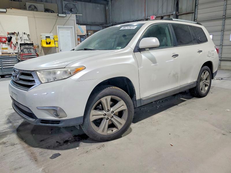 TOYOTA HIGHLANDER 2012 with VIN 5TDDK3EH9CS098149 - Photo from auction