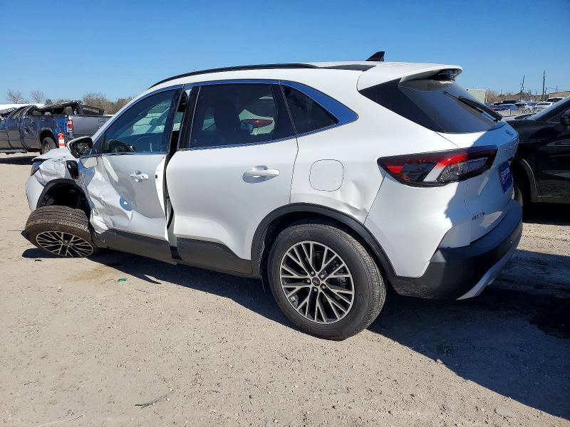 Photo 2 from auction – 2025 FORD ESCAPE with VIN 1FMCU0E15SUB15168