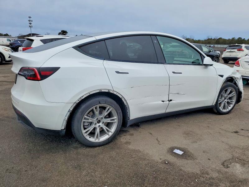 Photo 3 from auction – 2021 TESLA MODEL Y with VIN 5YJYGAED1MF133406