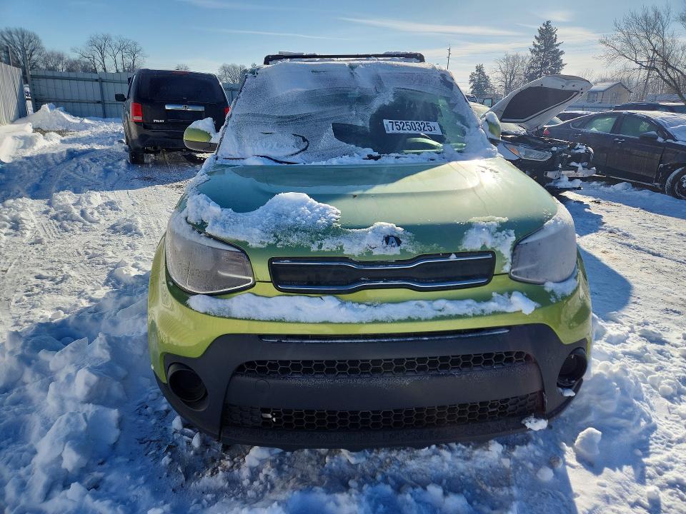 Photo 5 from auction – 2019 KIA SOUL with VIN KNDJN2A29K7917479