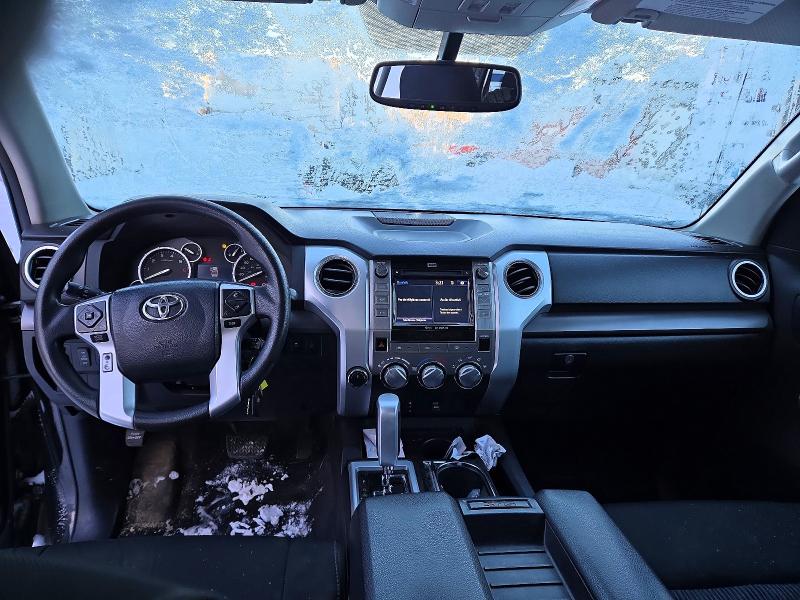 Photo 8 from auction – 2015 TOYOTA TUNDRA with VIN 5TFDY5F12FX477164