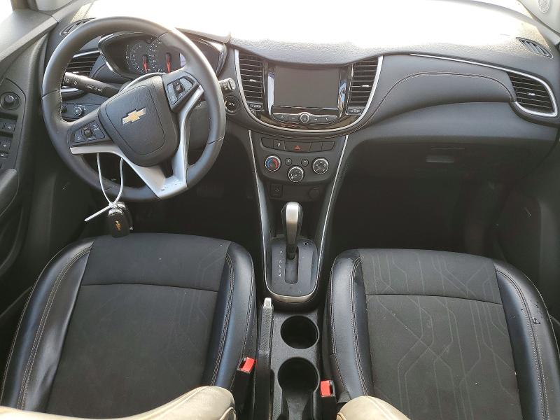 Photo 8 from auction – 2017 CHEVROLET TRAX 1LT with VIN 3GNCJPSB7HL194808