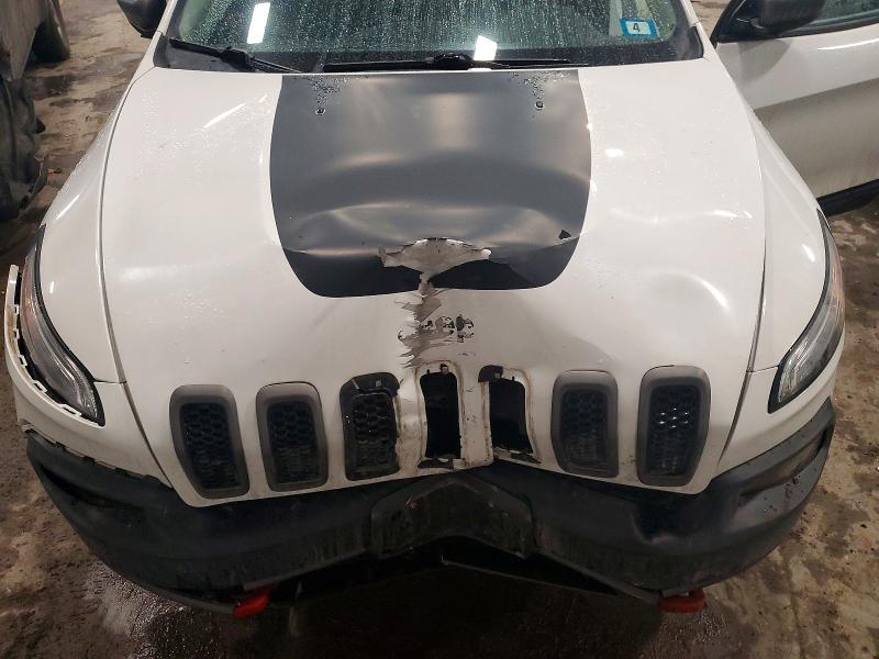Photo 12 from auction – 2014 JEEP CHEROKEE with VIN 1C4PJMBS5EW285963