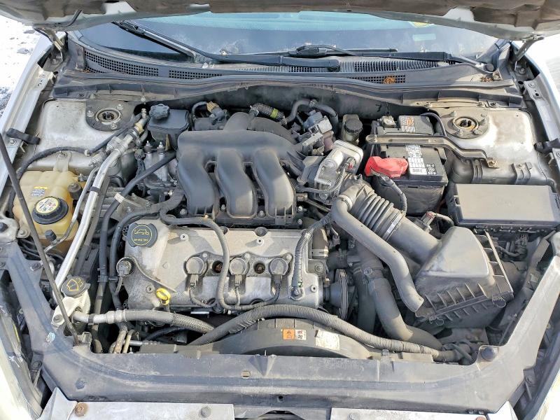 Photo 11 from auction – 2009 MERCURY MILAN with VIN 3MEHM08159R604112
