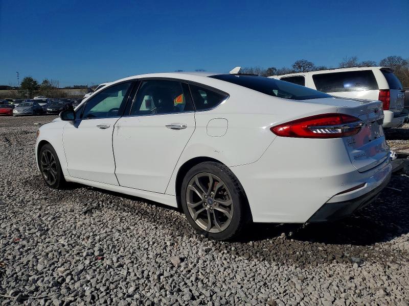 Photo 2 from auction – 2020 FORD FUSION SEL with VIN 3FA6P0CD2LR117030
