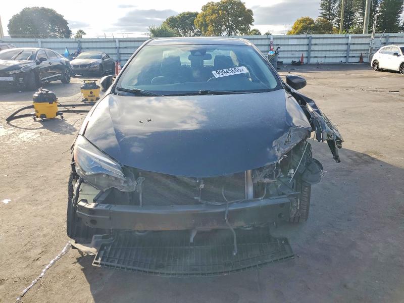 Photo 5 from auction – 2018 TOYOTA COROLLA with VIN 2T1BURHEXJC015548